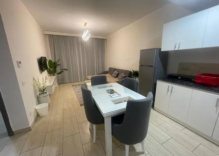 One Bedroom Sea View Apartment *